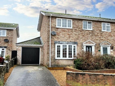 3 Bedroom End Of Terrace House For Sale In Boverton
