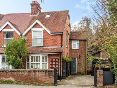 3 Bedroom End Of Terrace House For Sale In Haslemere, Surrey