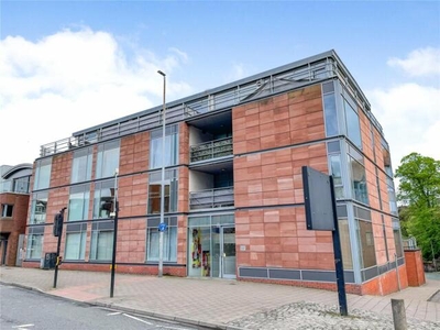 3 Bedroom Flat For Sale In Chester, Cheshire