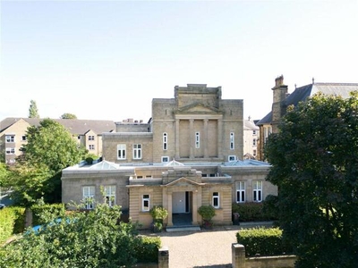 3 Bedroom Penthouse For Sale In Harrogate, North Yorkshire