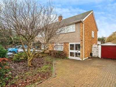 3 Bedroom Semi-detached House For Sale In Nazeing