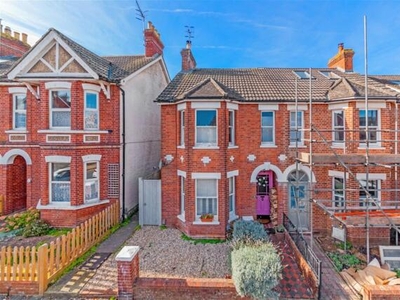 3 Bedroom Semi-detached House For Sale In Southborough, Tunbridge Wells
