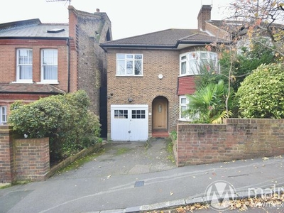 3 bedroom semi-detached house for sale London, SE23 3QY