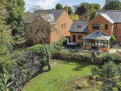 4 Bedroom Detached House For Sale In Finmere