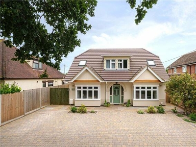 4 Bedroom Detached House For Sale In Romsey