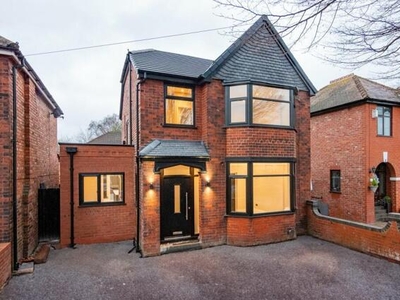 4 Bedroom Detached House For Sale In Stretford, Manchester