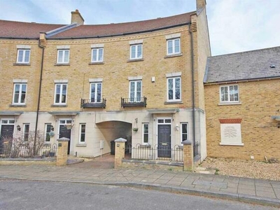 4 Bedroom Town House For Sale In Black Notley