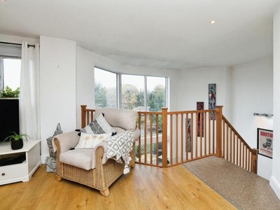 4 Bedroom Town House For Sale In Rayleigh, Essex