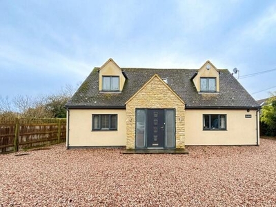 5 Bedroom Detached House For Sale In Bampton, Oxfordshire