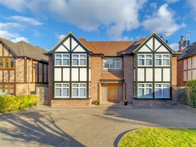 6 Bedroom Detached House For Sale In Radlett, Hertfordshire
