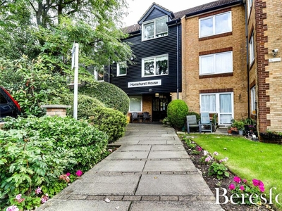 1 bedroom apartment for sale in Sawyers Hall Lane, Brentwood, CM15