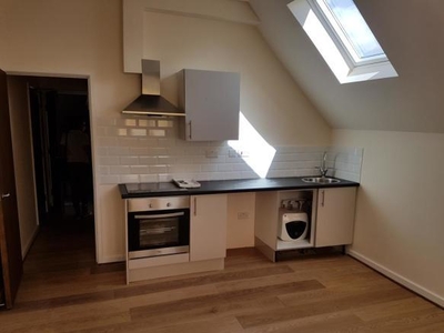1 bedroom flat for rent in Portswood Road, Southampton, Hampshire, SO17