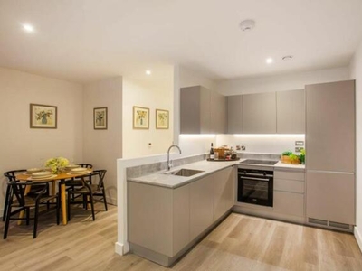 1 Bedroom Ground Floor Flat For Sale In Heron House Weyside Park Catteshall Lane