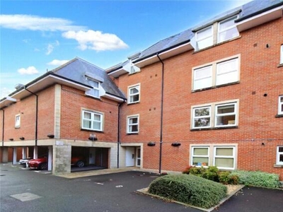 2 Bedroom Apartment For Rent In Old Town, Swindon