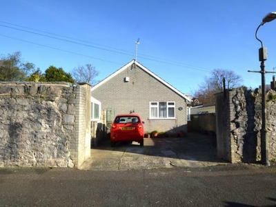 2 Bedroom Detached Bungalow For Sale In Babbacombe, Torquay
