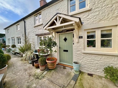 2 Bedroom End Of Terrace House For Sale In Badminton, Gloucestershire