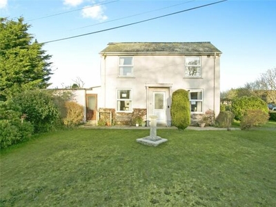 2 Bedroom End Of Terrace House For Sale In Helston, Cornwall