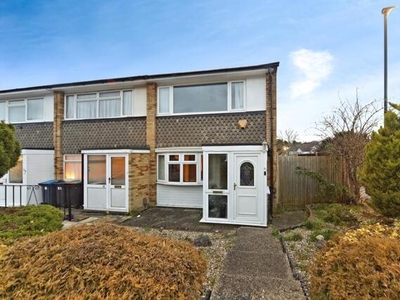 2 Bedroom End Of Terrace House For Sale In South Croydon