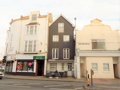 2 Bedroom Flat For Sale In Southsea, Portsmouth
