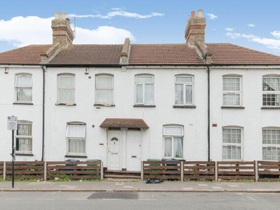 2 Bedroom Terraced House For Sale In Edgware