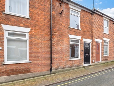 2 bedroom terraced house for sale in Peckham Street, Bury St. Edmunds, IP33