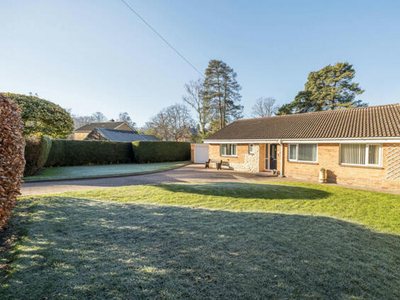 3 Bedroom Bungalow For Sale In Chandler's Ford, Hampshire