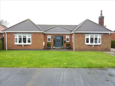 3 Bedroom Detached Bungalow For Sale In Humberston Road, Tetney