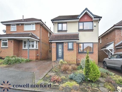 3 Bedroom Detached House For Sale In Rochdale, Greater Manchester