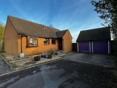3 Bedroom Detached House For Sale In Royal Wootton Bassett