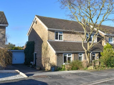 3 Bedroom Detached House For Sale In Silverstone