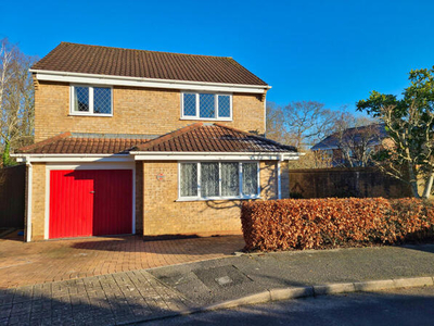 3 Bedroom Detached House For Sale In West Totton