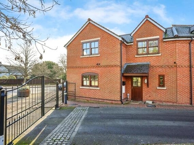 3 Bedroom House For Sale In Nottingham, Nottinghamshire