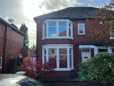3 Bedroom Semi-detached House For Rent In Bolton