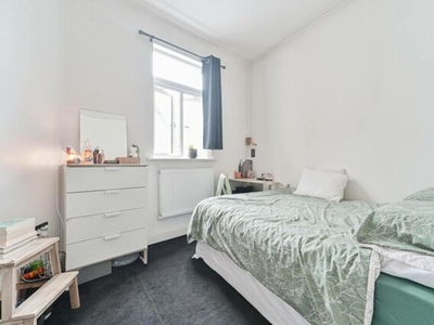 3 Bedroom Terraced House For Sale In Streatham, London