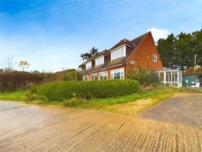 4 Bedroom Detached House For Rent In Thatcham, Hampshire