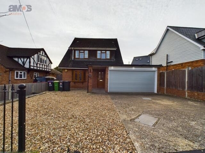 4 Bedroom Detached House For Sale In Hockley, Essex