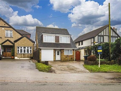 4 Bedroom Detached House For Sale In Kings Langley, Hertfordshire