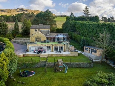 4 Bedroom Detached House For Sale In Uppermill