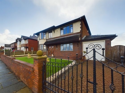 5 bedroom detached house for sale Wigan, WN5 0JQ