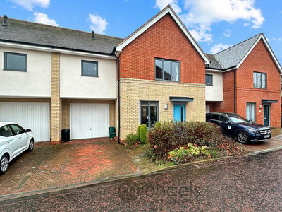 4 Bedroom Link Detached House For Sale In Stanway, Colchester