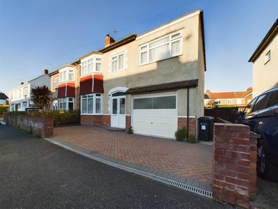 4 Bedroom Semi-detached House For Sale In Cosham, Portsmouth