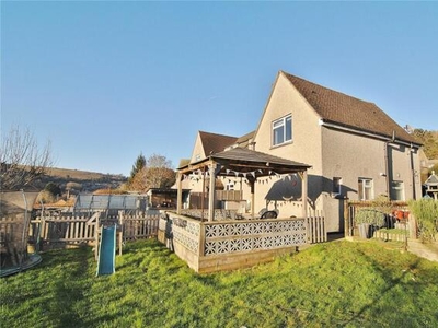 4 Bedroom Semi-detached House For Sale In Stroud
