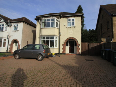 5 bedroom detached house for rent in Fletchamstead Highway, Coventry, CV4