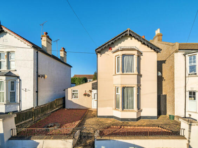 5 Bedroom Detached House For Sale In Dartford, Kent