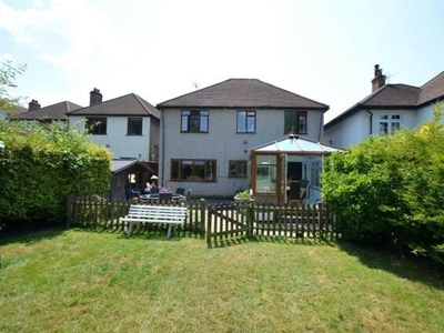5 Bedroom Detached House For Sale In Tadworth, Surrey