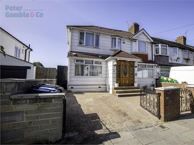5 Bedroom End Of Terrace House For Sale In Perivale, Greenford