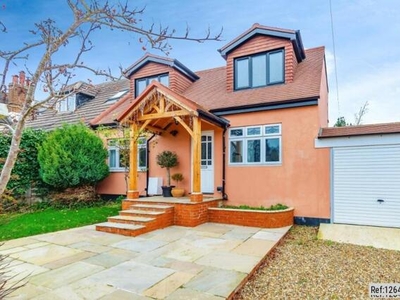5 Bedroom Semi-detached House For Sale In Orpington, London Borough Of Bromley
