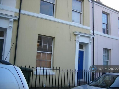 5 Bedroom Terraced House For Rent In Plymouth