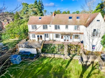 6 Bedroom Detached House For Sale In Lightwater, Surrey