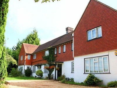 7 Bedroom Detached House For Sale In Battle, East Sussex